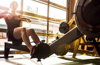 How Does Using a Rowing Machine Enhance Cardio and Strength?