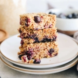 Blueberry Quinoa Bars – The Healthy Maven